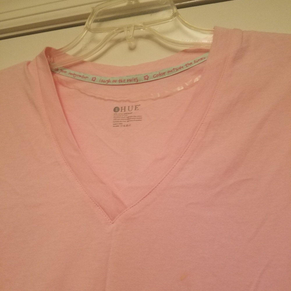 Hue V-neck Pink Sleep Shirt Small New - Picture 4 of 4